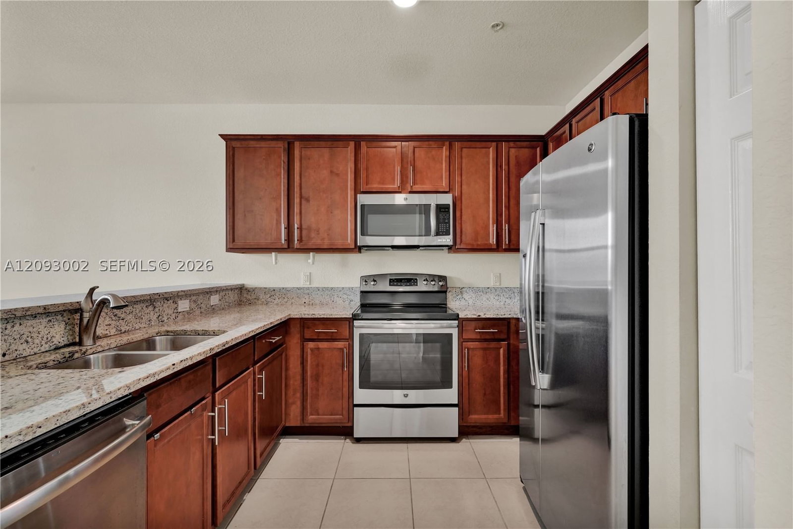 Real estate property located at 10620 88th St #207, Miami-dade, Adagio At Central Park Co, Doral, FL