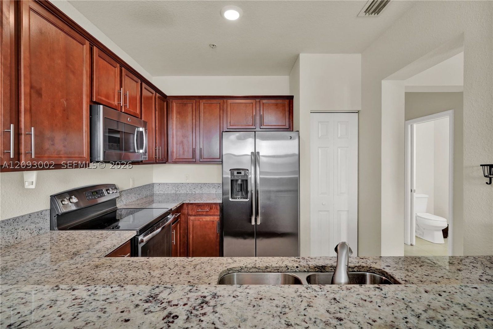 Real estate property located at 10620 88th St #207, Miami-dade, Adagio At Central Park Co, Doral, FL