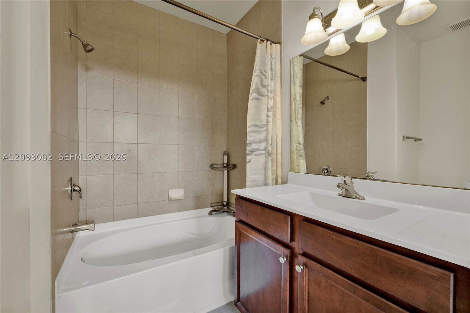 Real estate property located at 10620 88th St #207, Miami-dade, Adagio At Central Park Co, Doral, FL