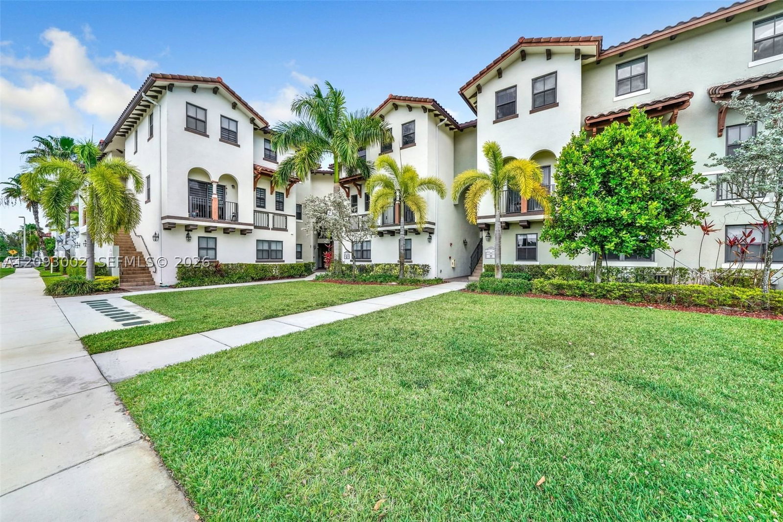 Real estate property located at 10620 88th St #207, Miami-dade, Adagio At Central Park Co, Doral, FL