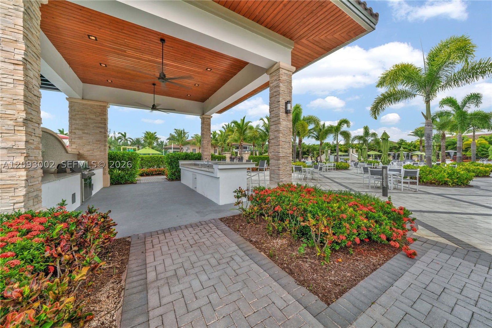 Real estate property located at 10620 88th St #207, Miami-dade, Adagio At Central Park Co, Doral, FL
