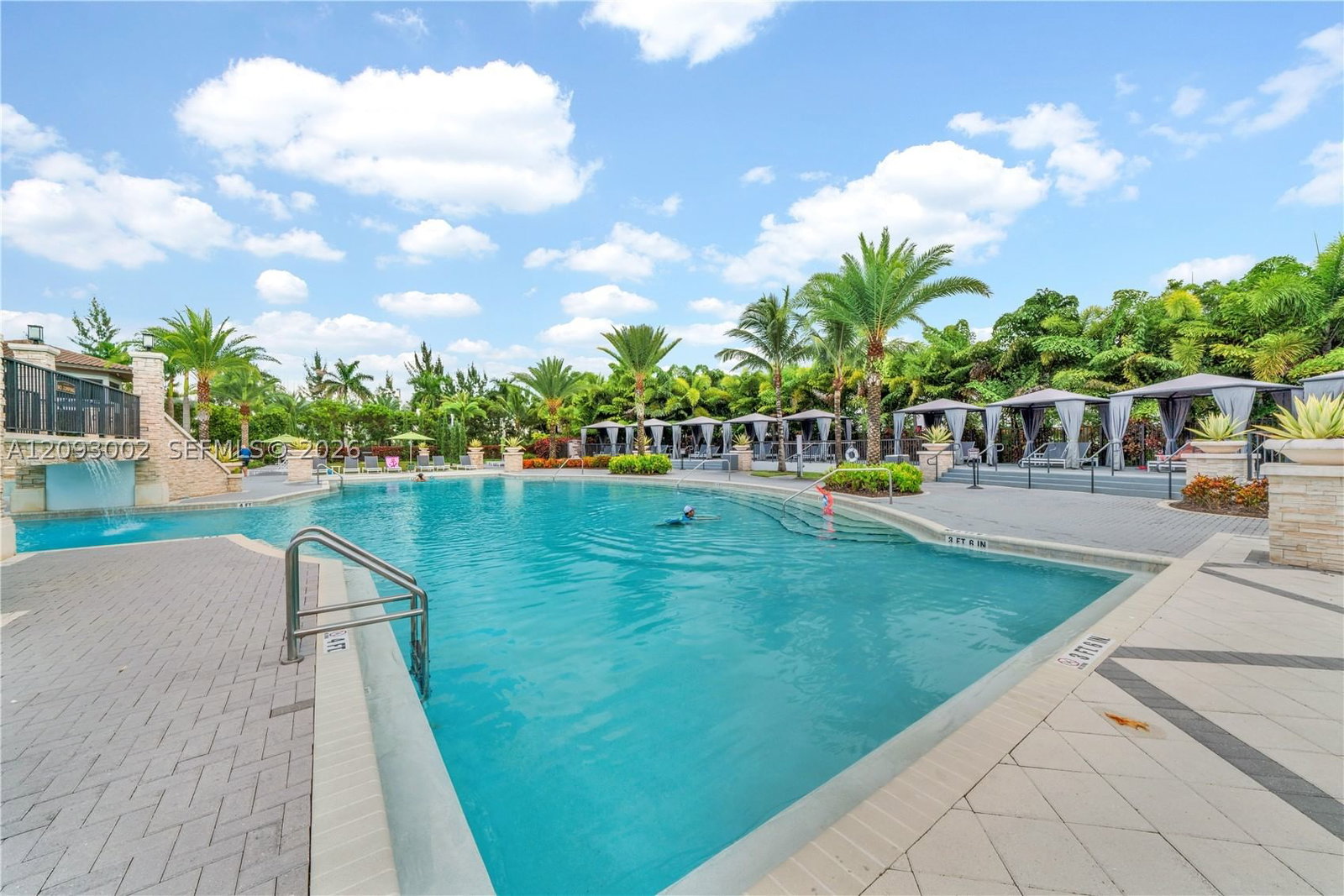 Real estate property located at 10620 88th St #207, Miami-dade, Adagio At Central Park Co, Doral, FL