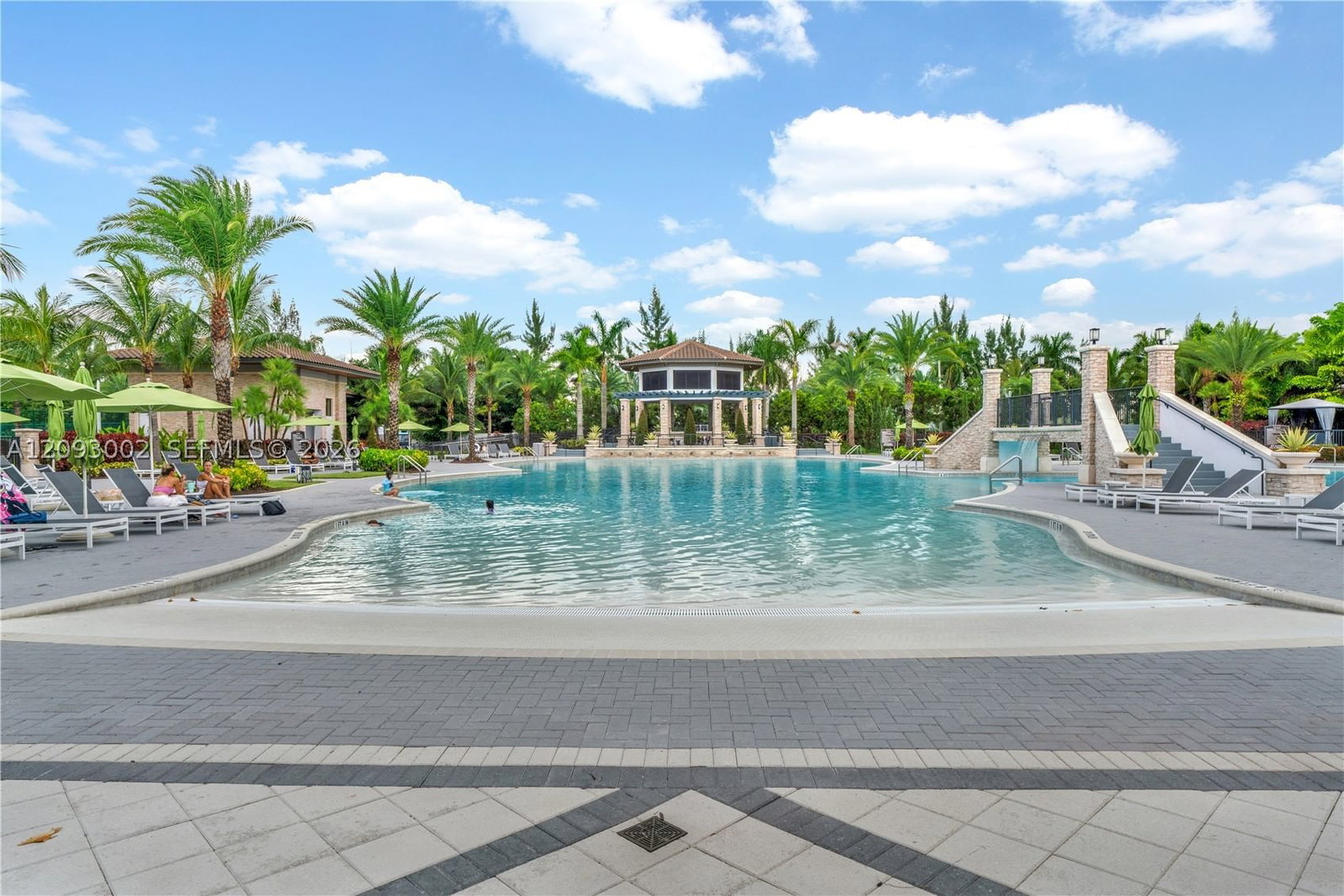 Real estate property located at 10620 88th St #207, Miami-dade, Adagio At Central Park Co, Doral, FL
