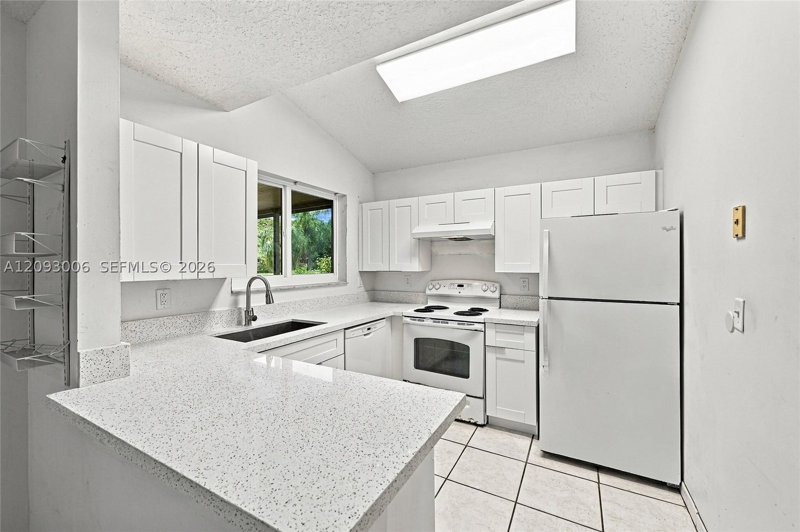 Real estate property located at 1301 5th Ct, Broward, U S Lend Lease Plat No On, Dania Beach, FL