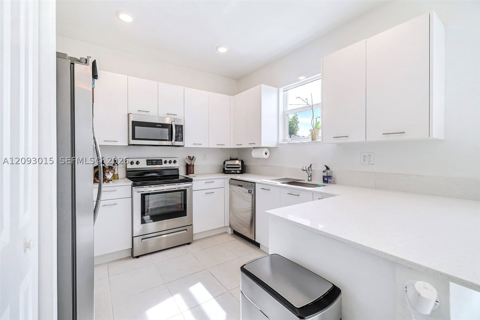 Real estate property located at 12685 23rd Pl, Miami-dade, Golf Park Sec 1, Miami, FL