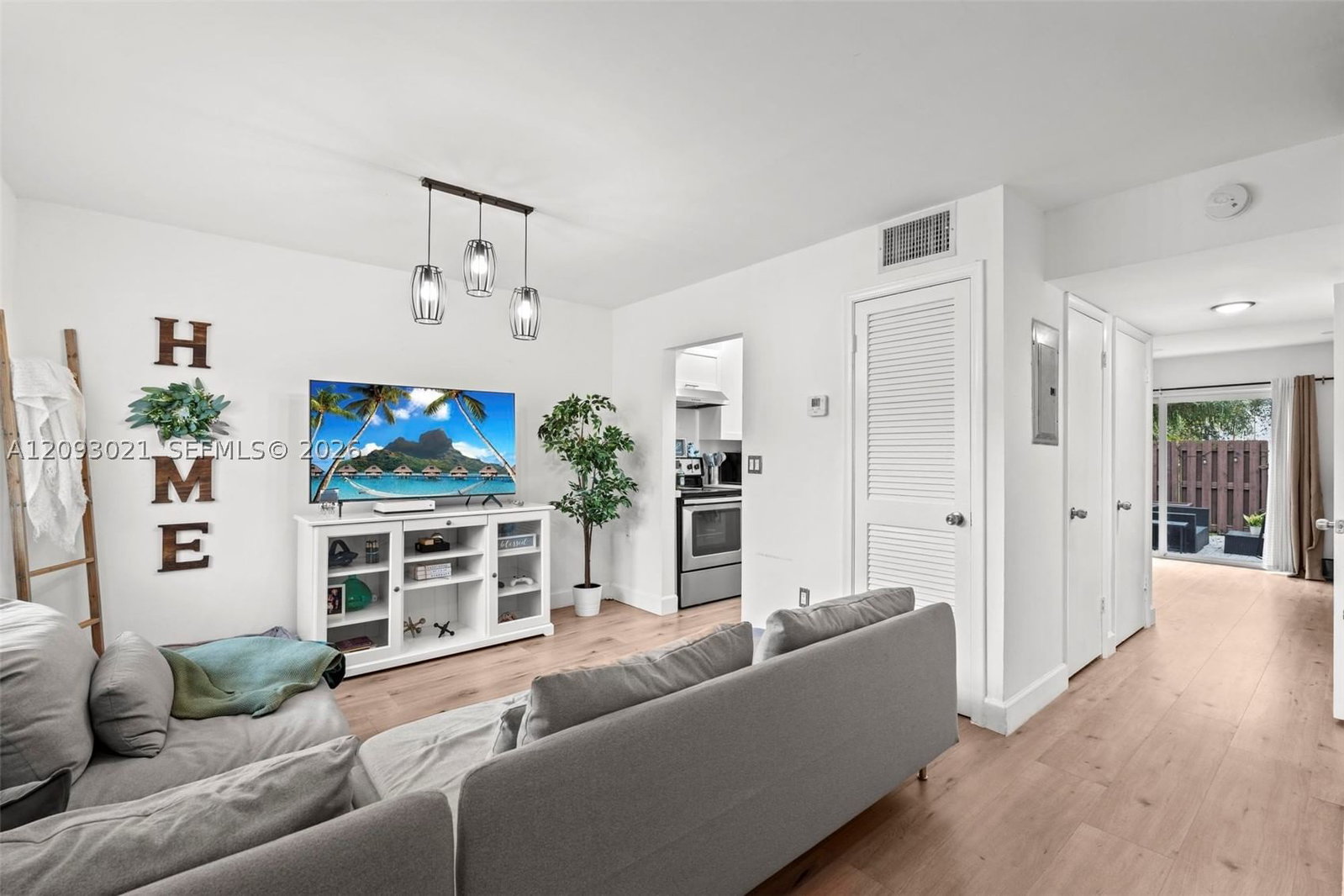Real estate property located at 10729 La Placida Dr #3-4, Broward, La Placida Section 1 Cond, Coral Springs, FL