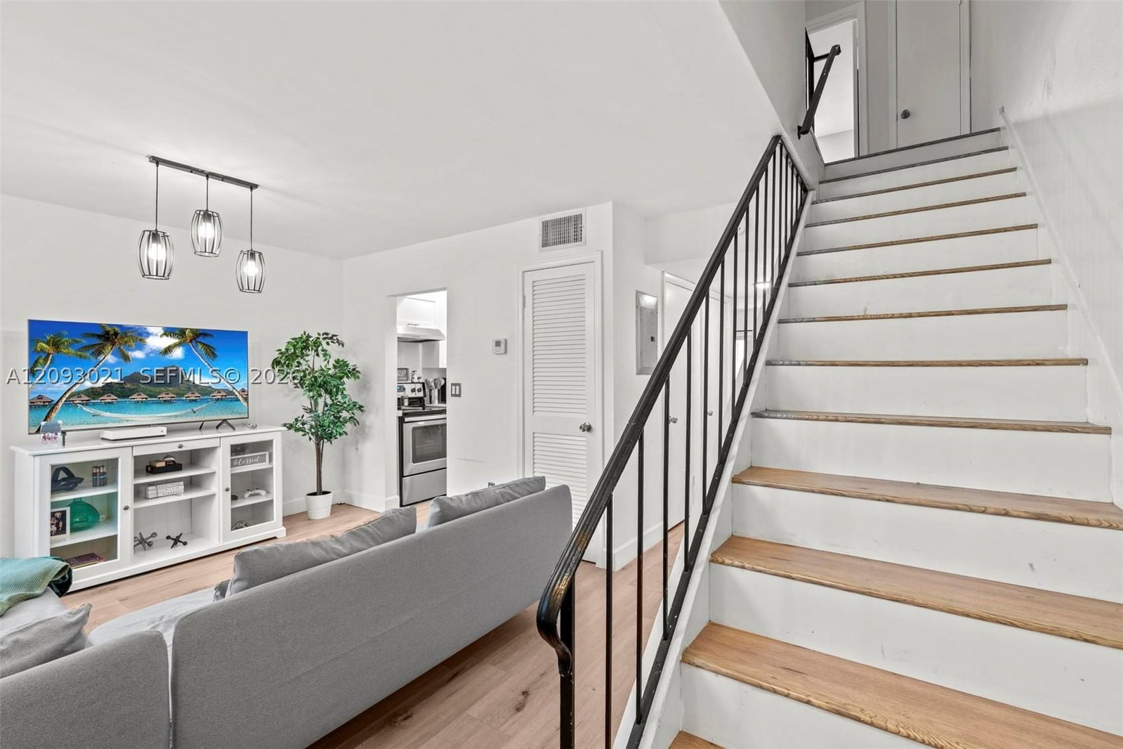 Real estate property located at 10729 La Placida Dr #3-4, Broward, La Placida Section 1 Cond, Coral Springs, FL