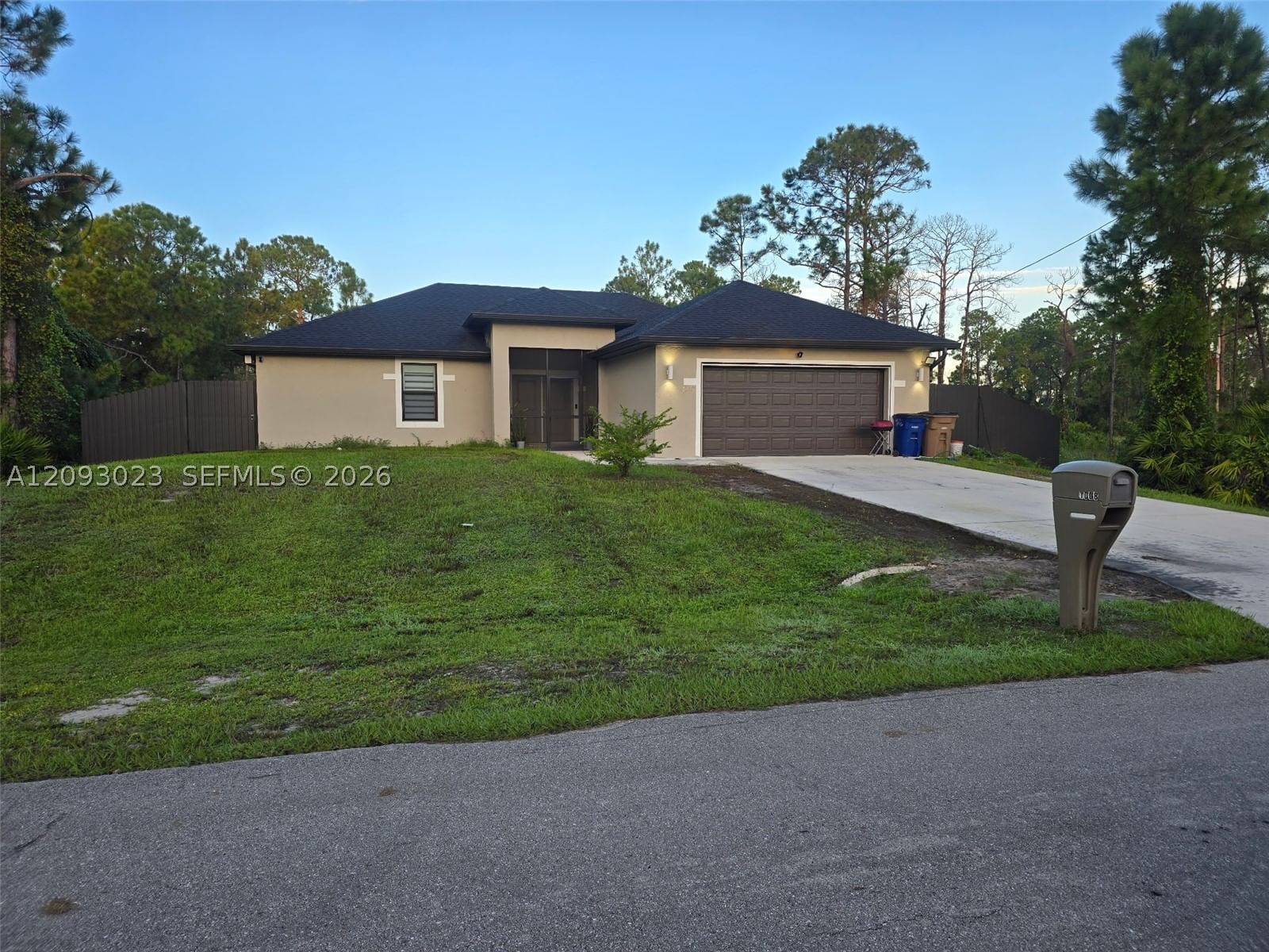 Real estate property located at 1008 Angus Ave, Lee, Lehigh Acres, Lehigh Acres, FL