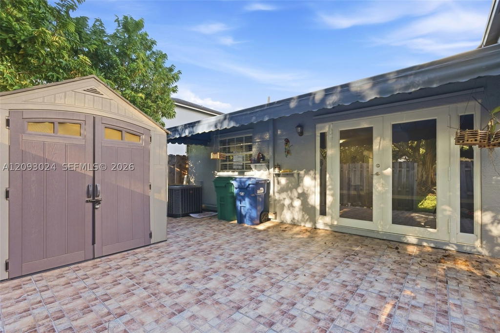 Real estate property located at 14270 97th Ter, Miami-dade, La Jolla West, Miami, FL