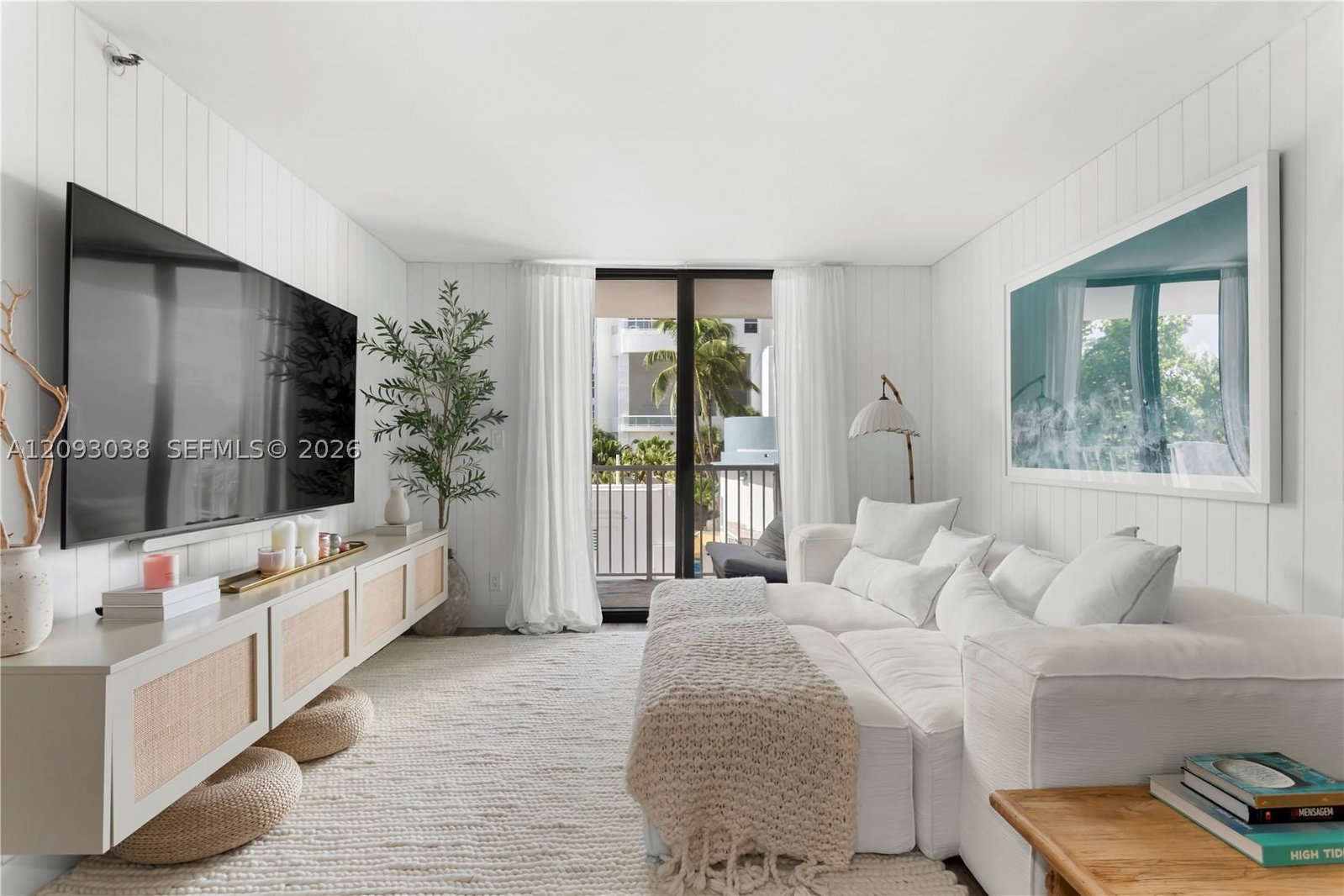 Real estate property located at 4301 Collins Ave #207, Miami-dade, Vendome Place Condo, Miami Beach, FL