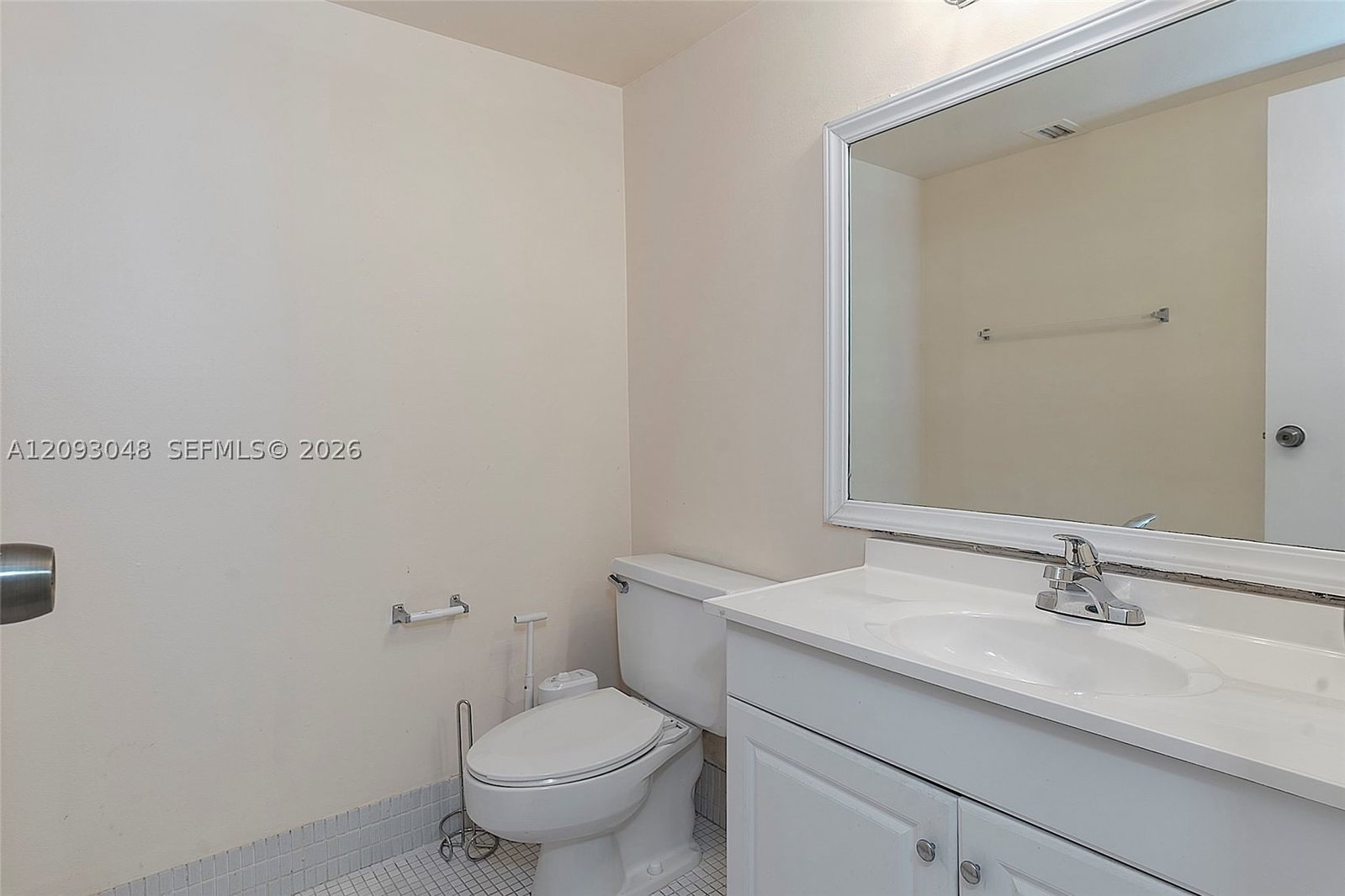 Real estate property located at 6001 Falls Cir Dr #309, Broward, Inverrary Country Club, Lauderhill, FL