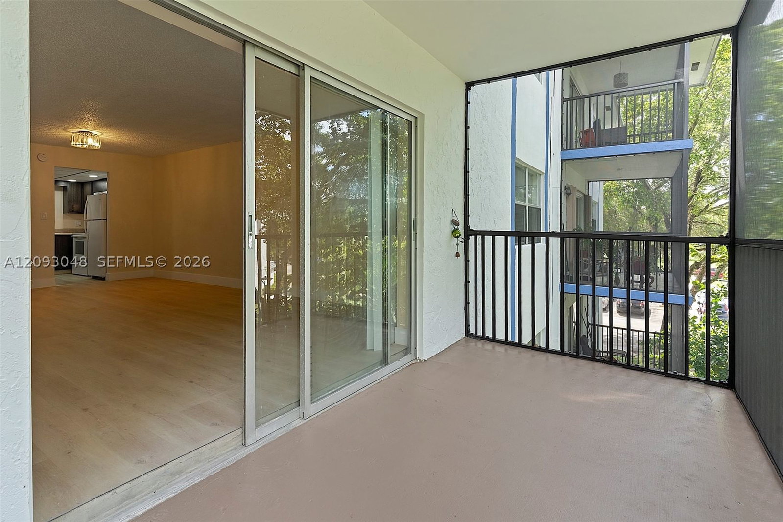Real estate property located at 6001 Falls Cir Dr #309, Broward, Inverrary Country Club, Lauderhill, FL