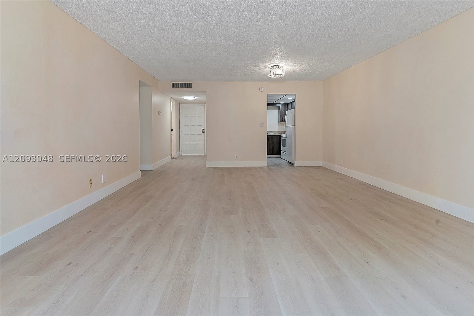 Real estate property located at 6001 Falls Cir Dr #309, Broward, Inverrary Country Club, Lauderhill, FL