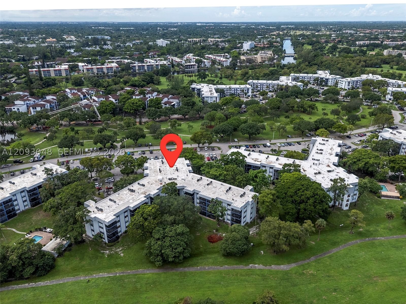 Real estate property located at 6001 Falls Cir Dr #309, Broward, Inverrary Country Club, Lauderhill, FL