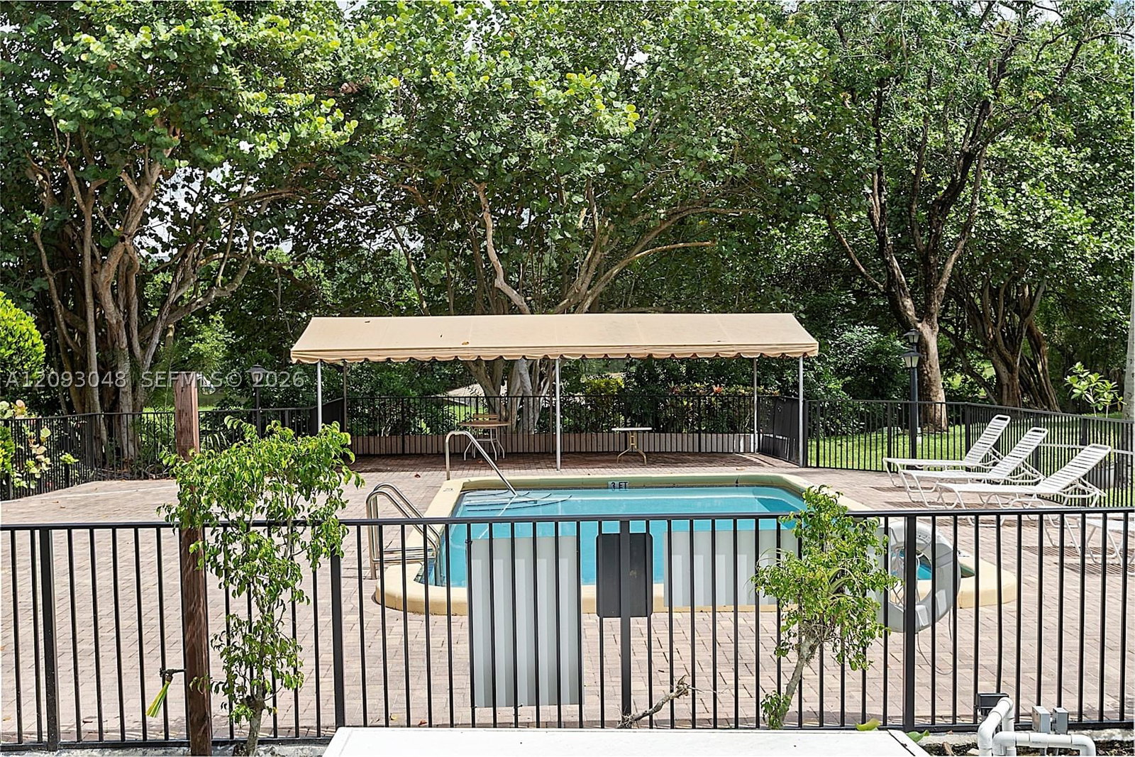 Real estate property located at 6001 Falls Cir Dr #309, Broward, Inverrary Country Club, Lauderhill, FL