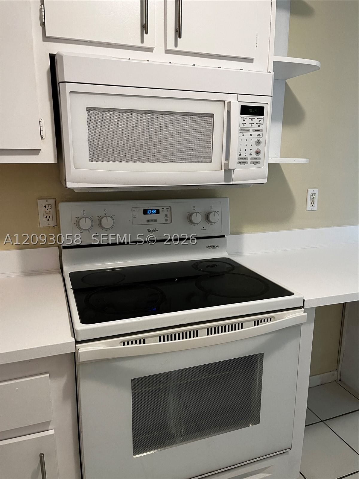 Real estate property located at 3674 111th Ave, Broward, Welleby Nw Quadrant, Sunrise, FL