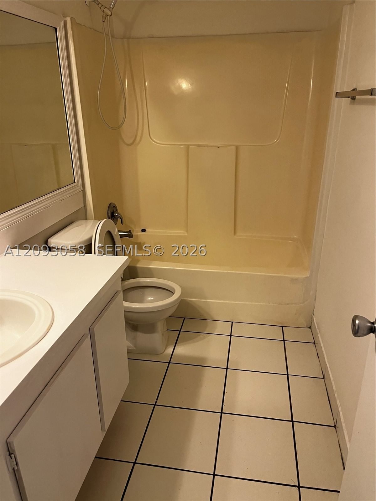 Real estate property located at 3674 111th Ave, Broward, Welleby Nw Quadrant, Sunrise, FL
