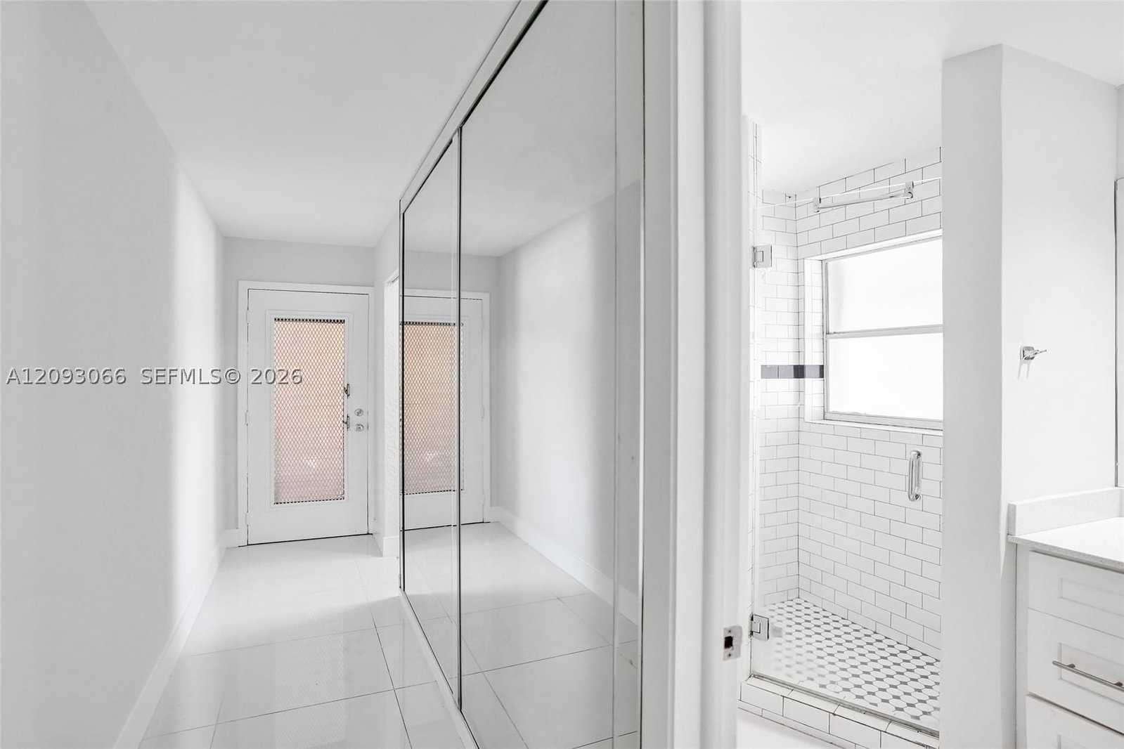 Real estate property located at 7581 86th Ter #201, Broward, Woodmont Apt Homes 67a, Tamarac, FL