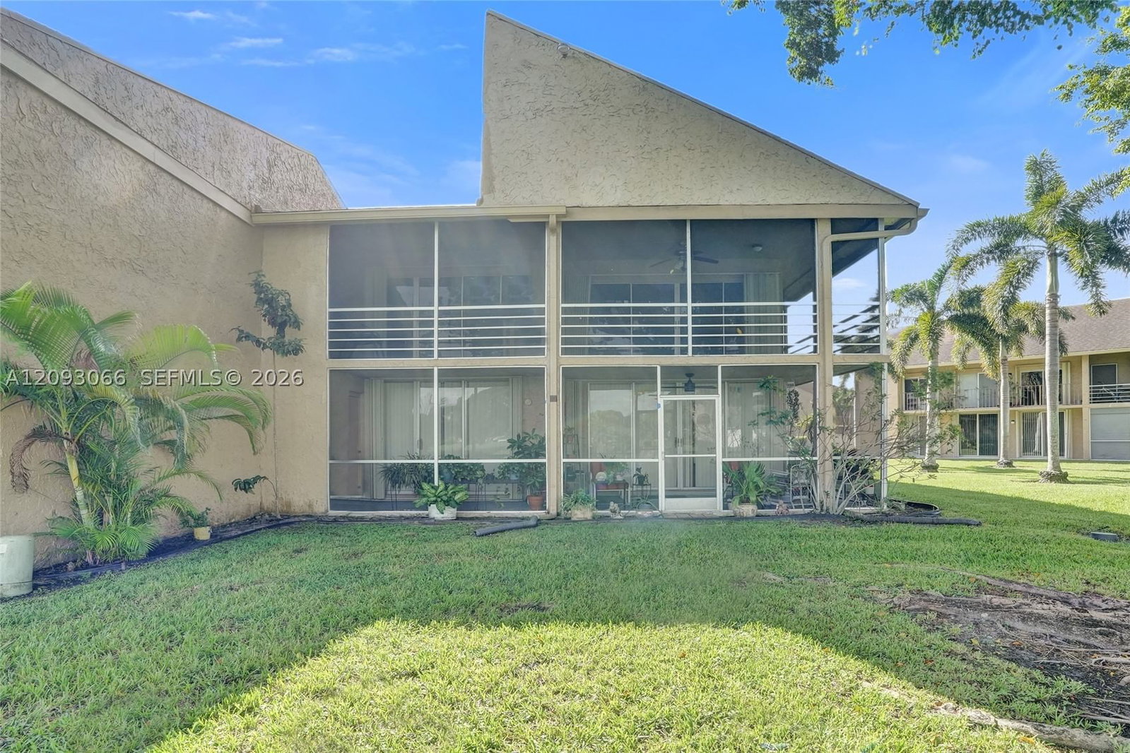 Real estate property located at 7581 86th Ter #201, Broward, Woodmont Apt Homes 67a, Tamarac, FL
