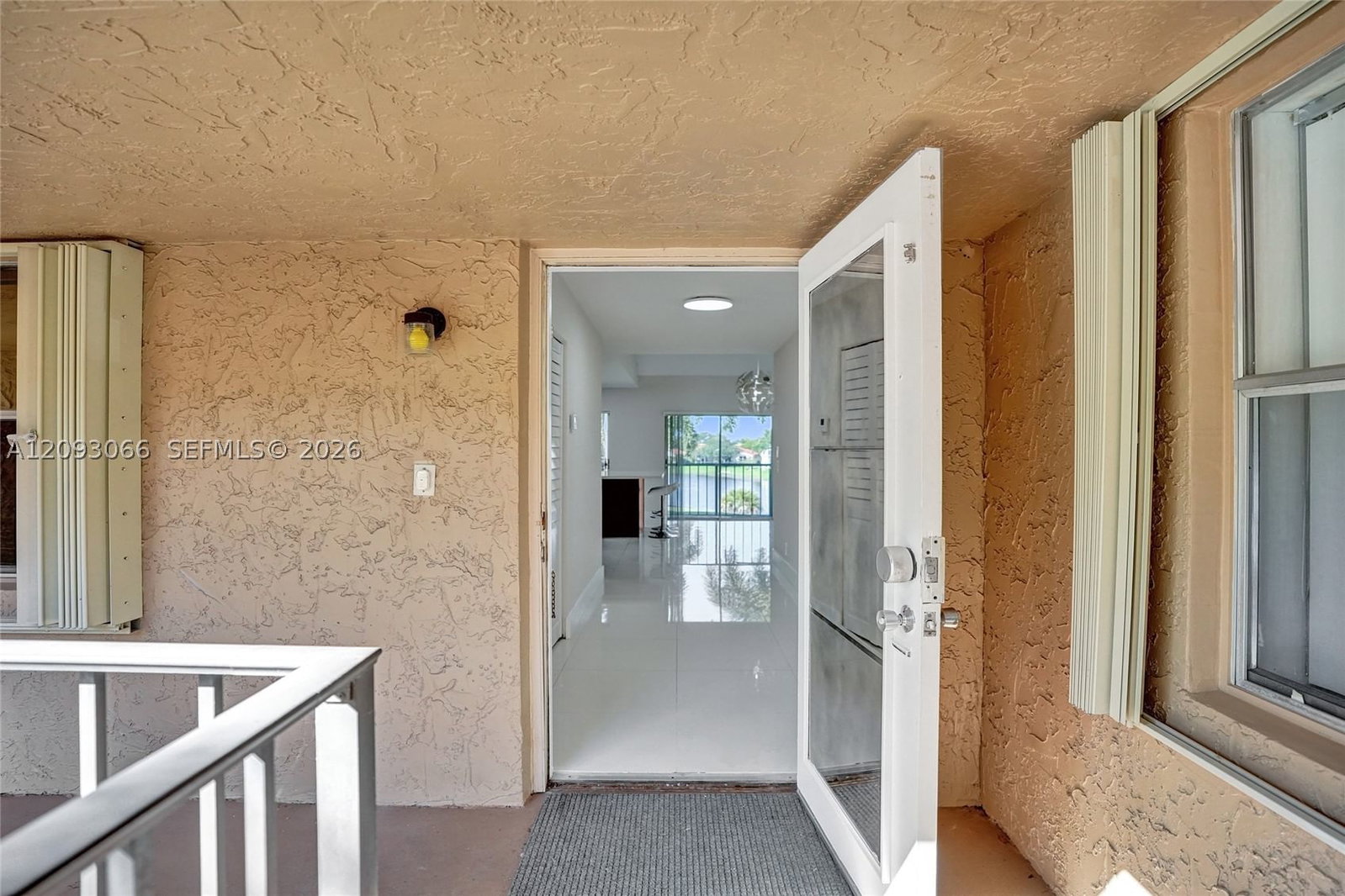 Real estate property located at 7581 86th Ter #201, Broward, Woodmont Apt Homes 67a, Tamarac, FL