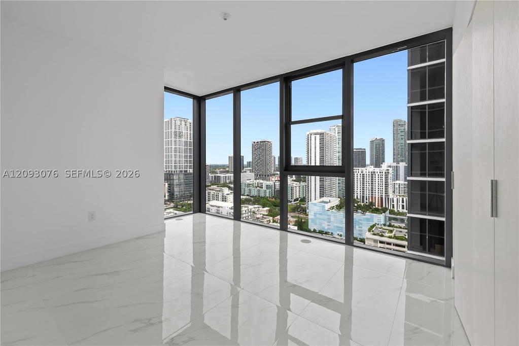 Real estate property located at 700 24th St #2201, Miami-dade, Aria Reserve, Miami, FL
