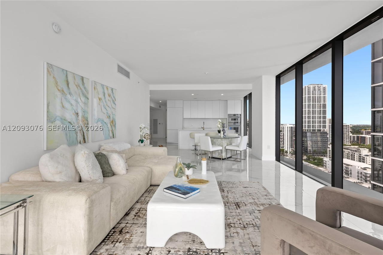 Real estate property located at 700 24th St #2201, Miami-dade, Aria Reserve, Miami, FL