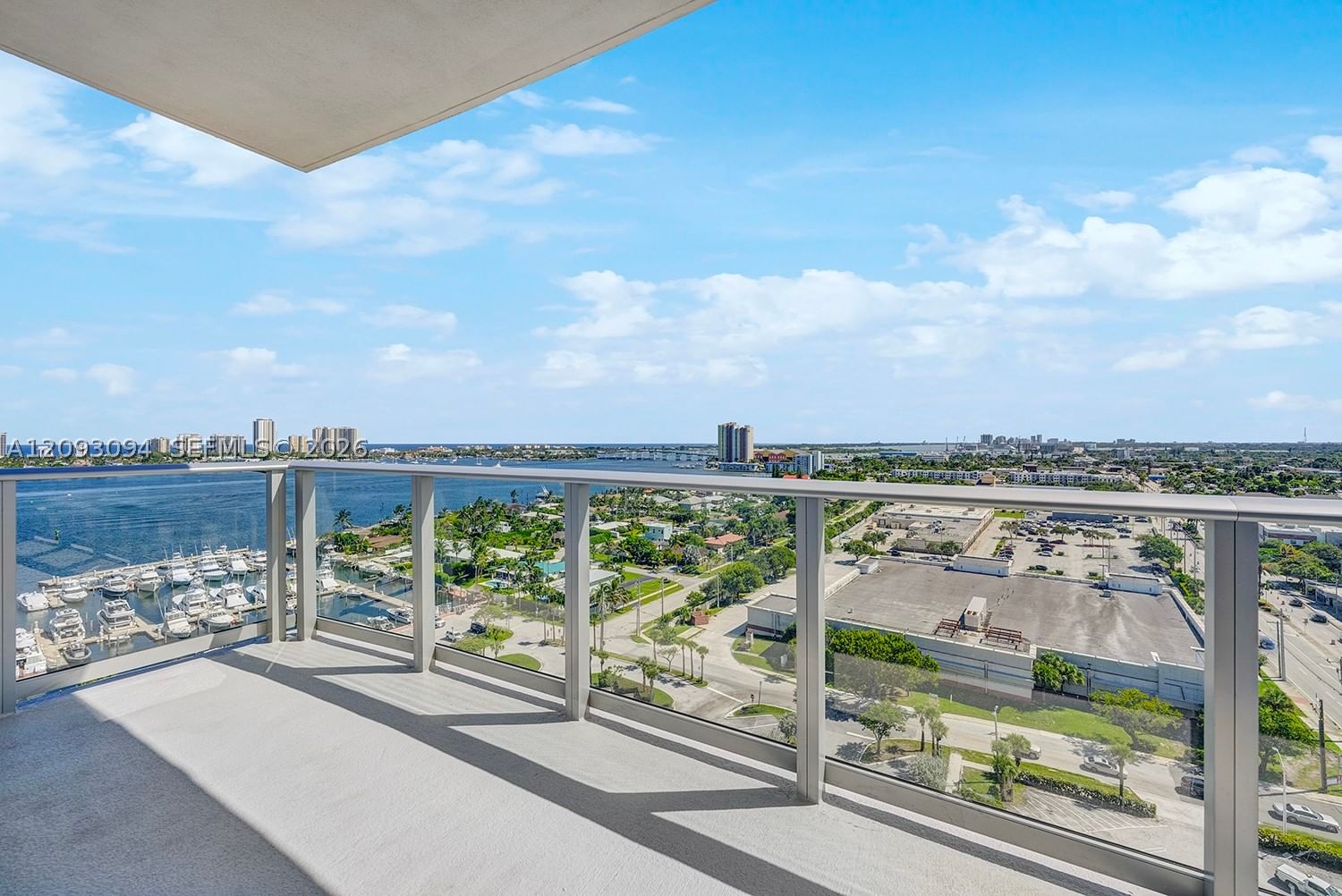 Real estate property located at 220 Lake Shore Dr #1512, Palm Beach, Nautilus 220 Condo, West Palm Beach, FL