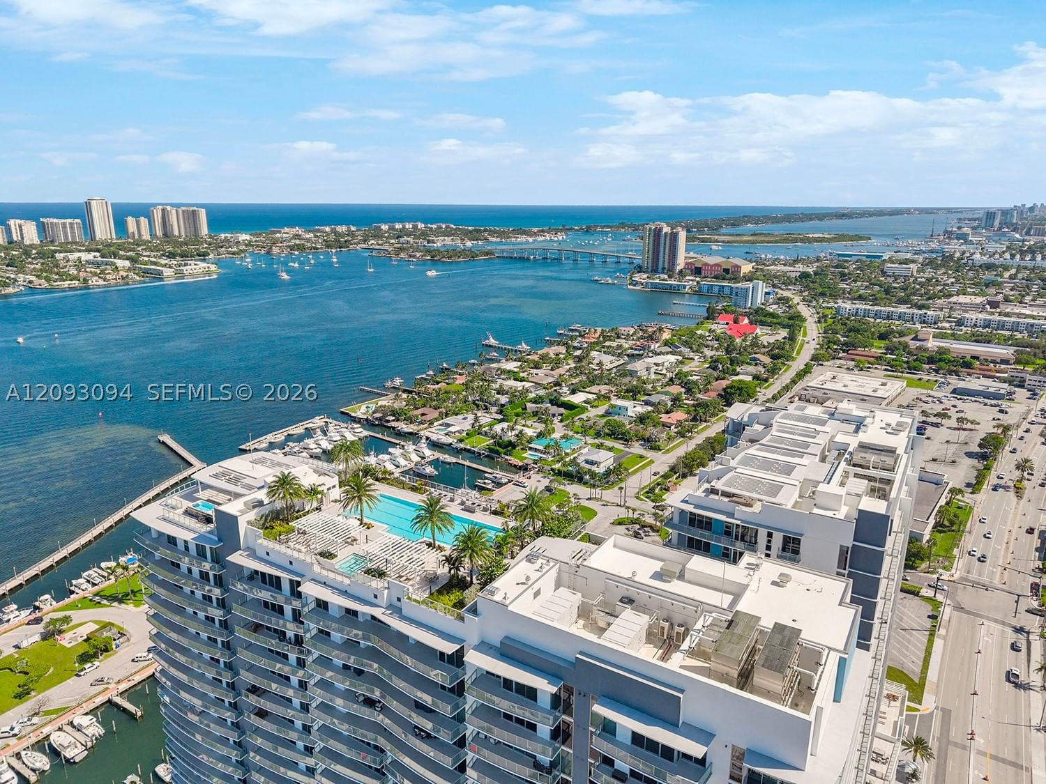 Real estate property located at 220 Lake Shore Dr #1512, Palm Beach, Nautilus 220 Condo, West Palm Beach, FL