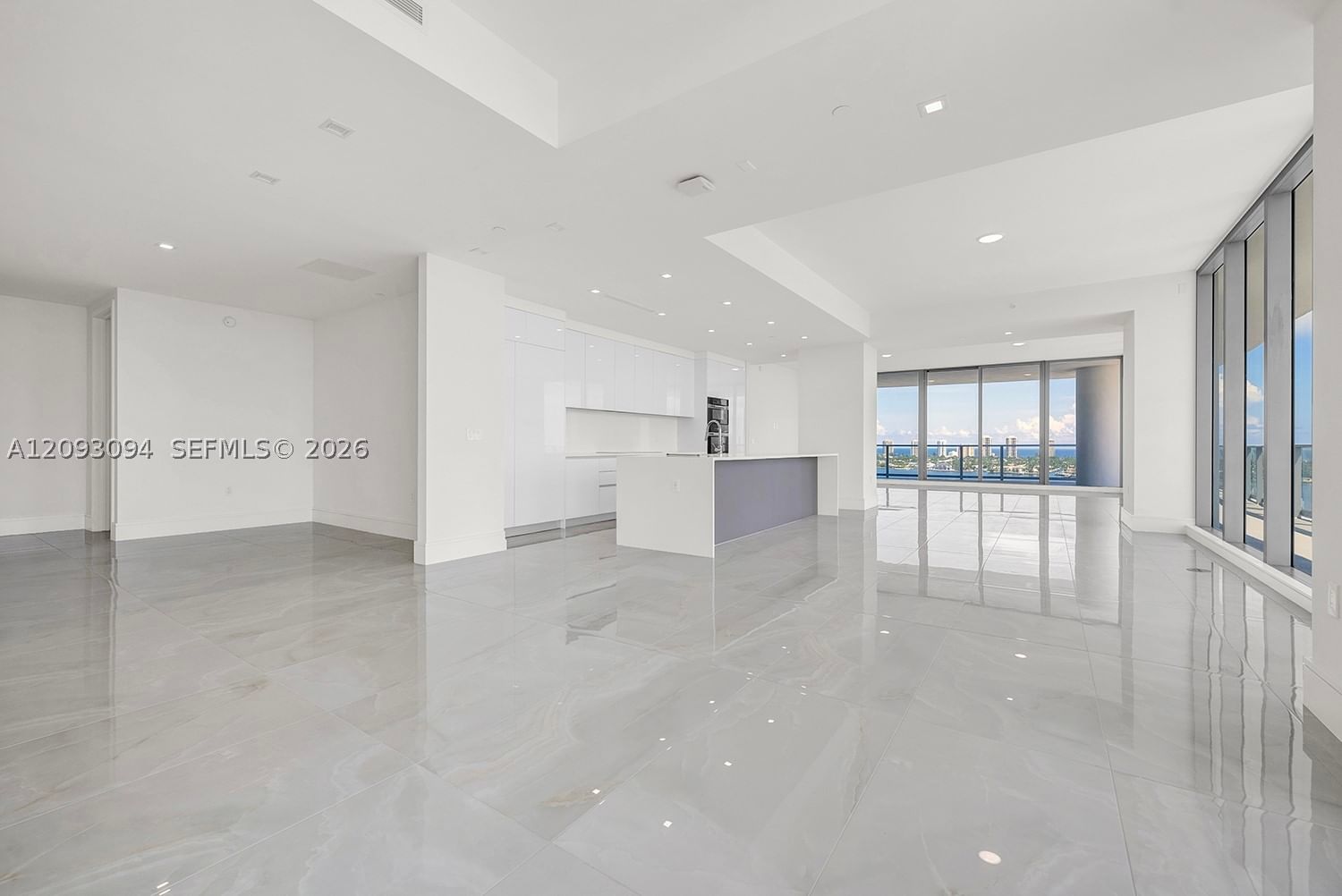 Real estate property located at 220 Lake Shore Dr #1512, Palm Beach, Nautilus 220 Condo, West Palm Beach, FL