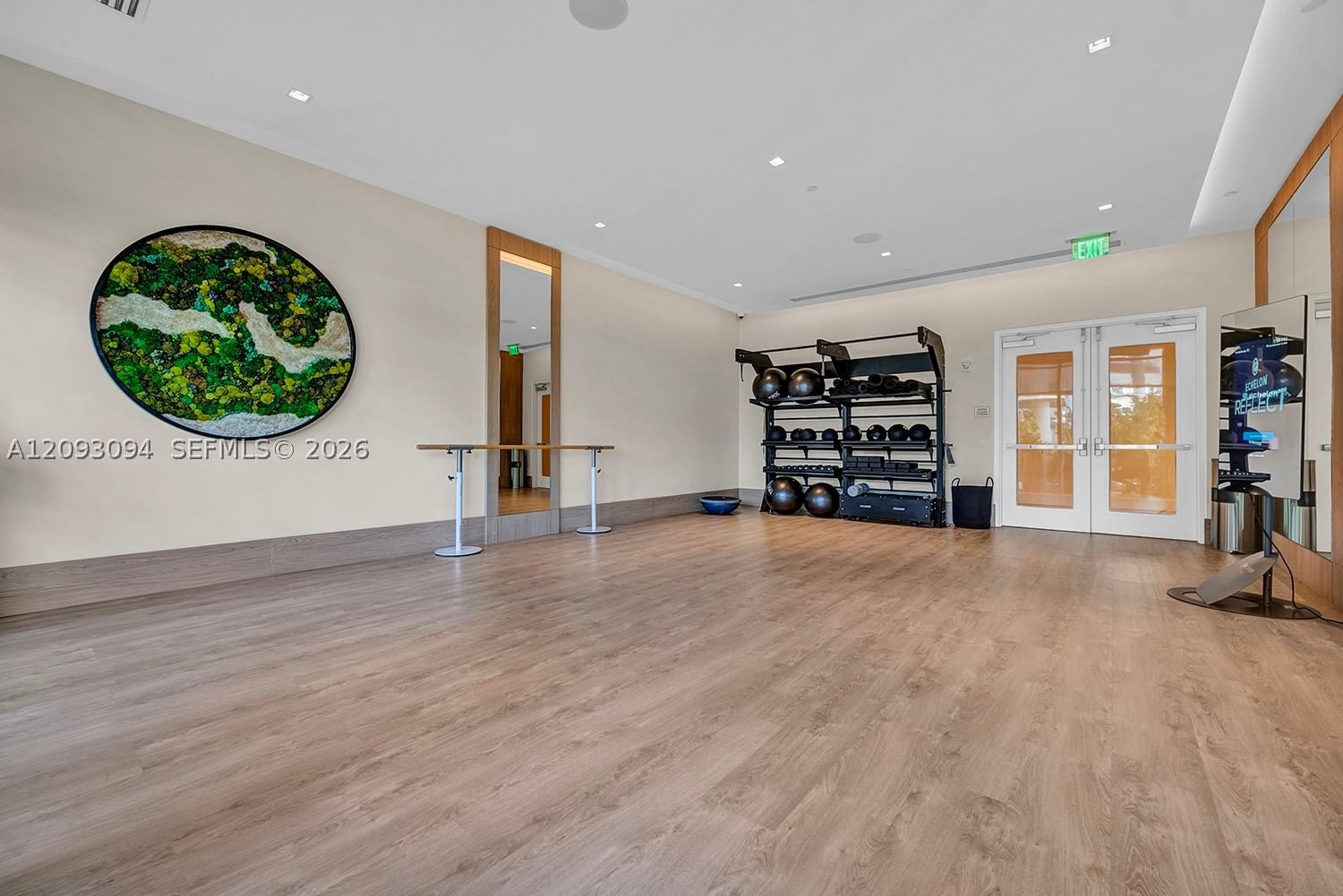 Real estate property located at 220 Lake Shore Dr #1512, Palm Beach, Nautilus 220 Condo, West Palm Beach, FL