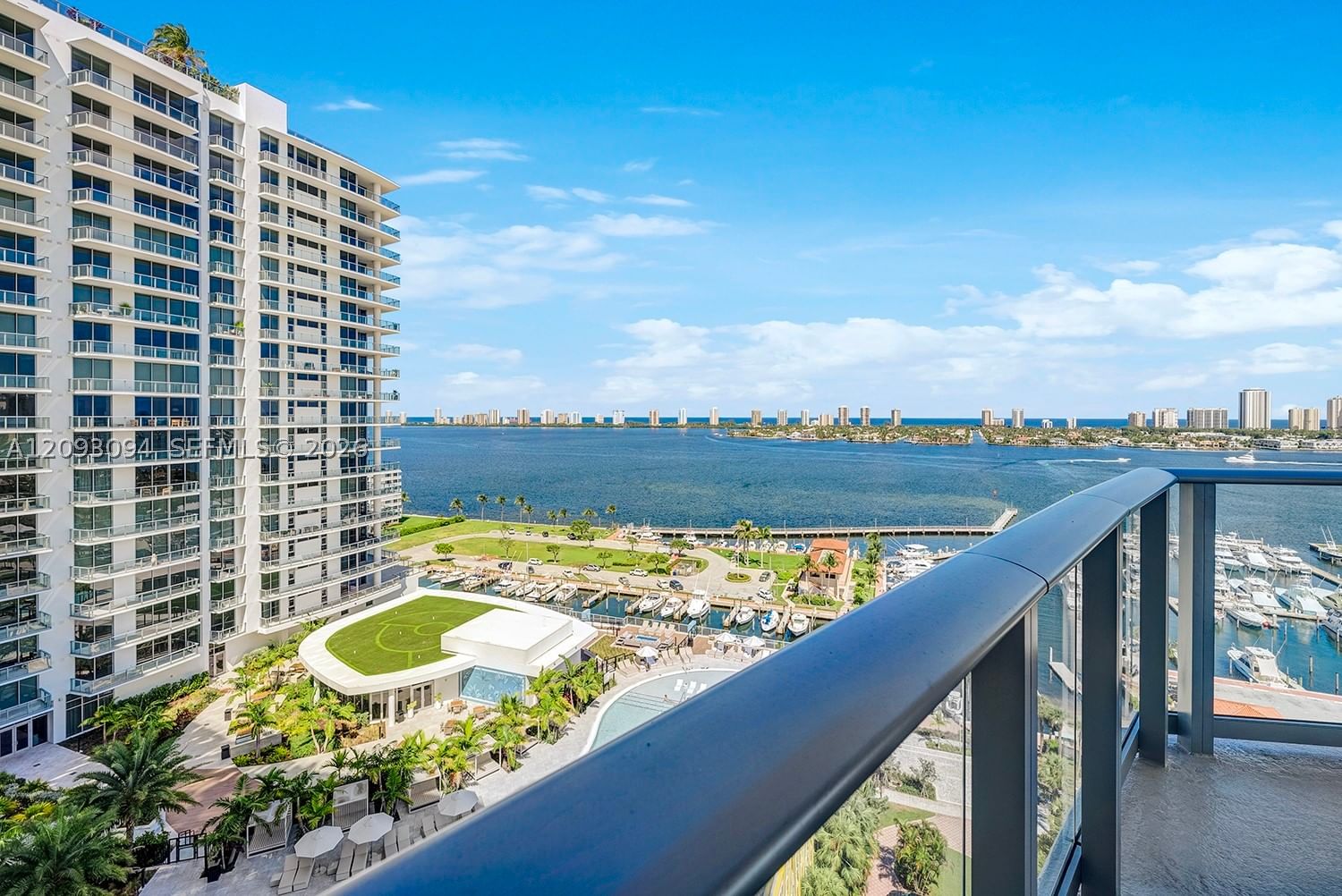Real estate property located at 220 Lake Shore Dr #1512, Palm Beach, Nautilus 220 Condo, West Palm Beach, FL