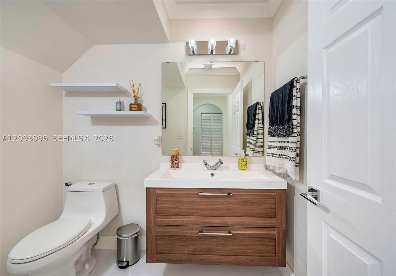 Real estate property located at 12028 133rd Ter, Miami-dade, Four Lakes Sec 7, Miami, FL