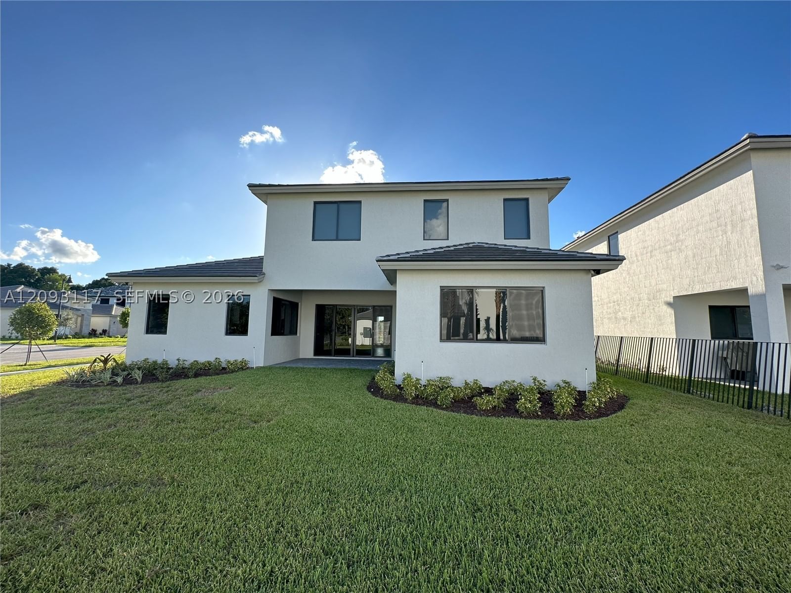 Real estate property located at 5796 104th Ter, Broward, Kingfisher Reserve, Cooper City, FL