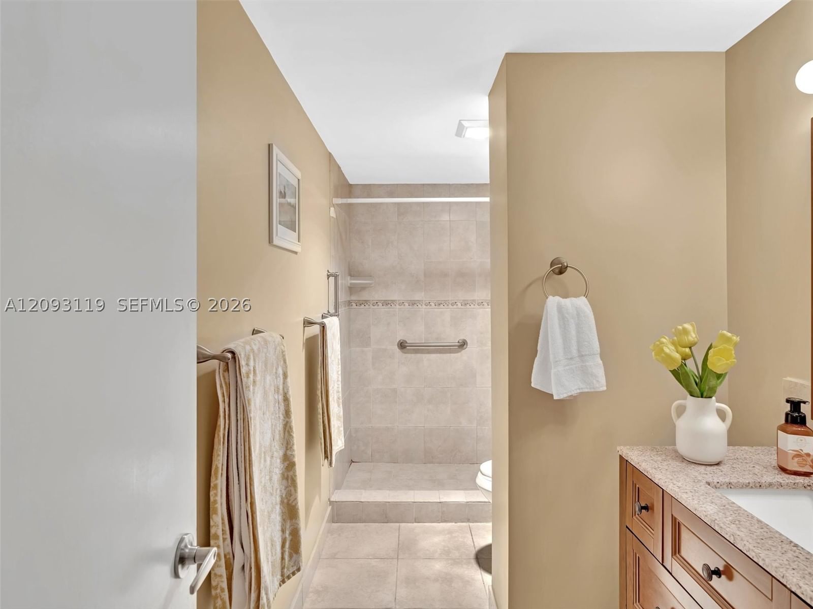 Real estate property located at 4400 Hillcrest Dr #603B, Broward, Hillcrest No 21 Condo, Hollywood, FL