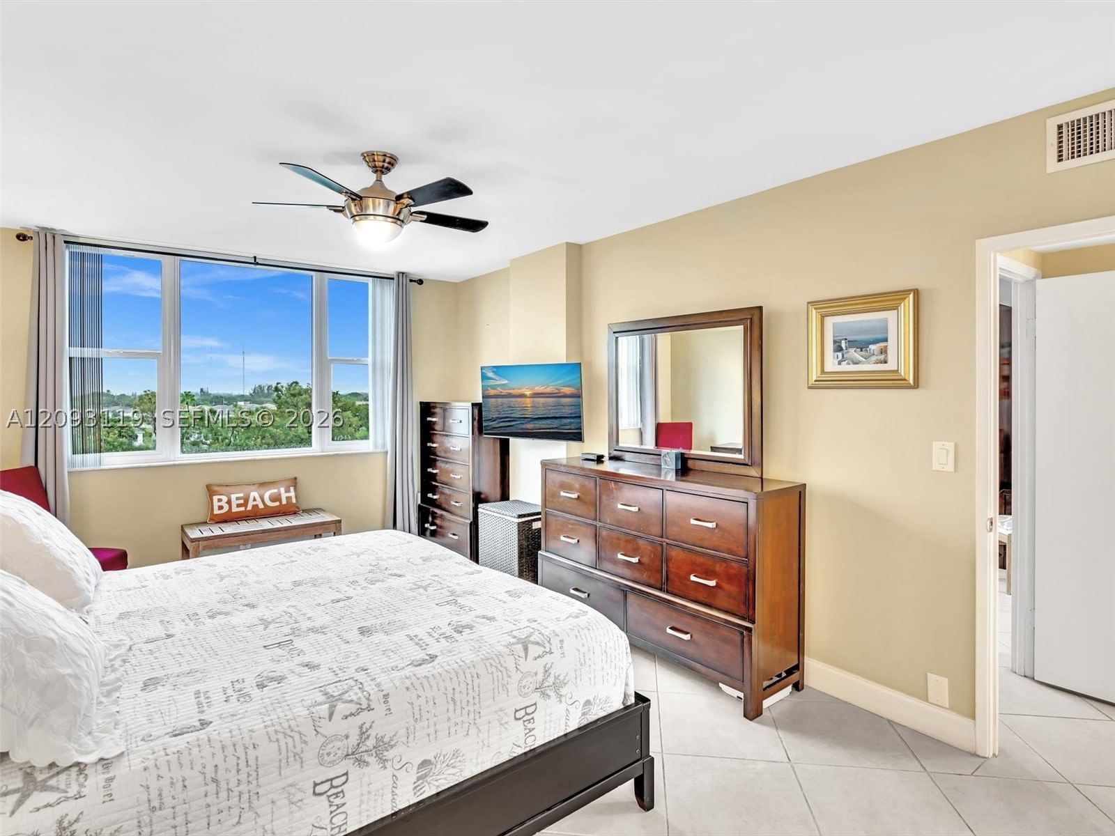 Real estate property located at 4400 Hillcrest Dr #603B, Broward, Hillcrest No 21 Condo, Hollywood, FL