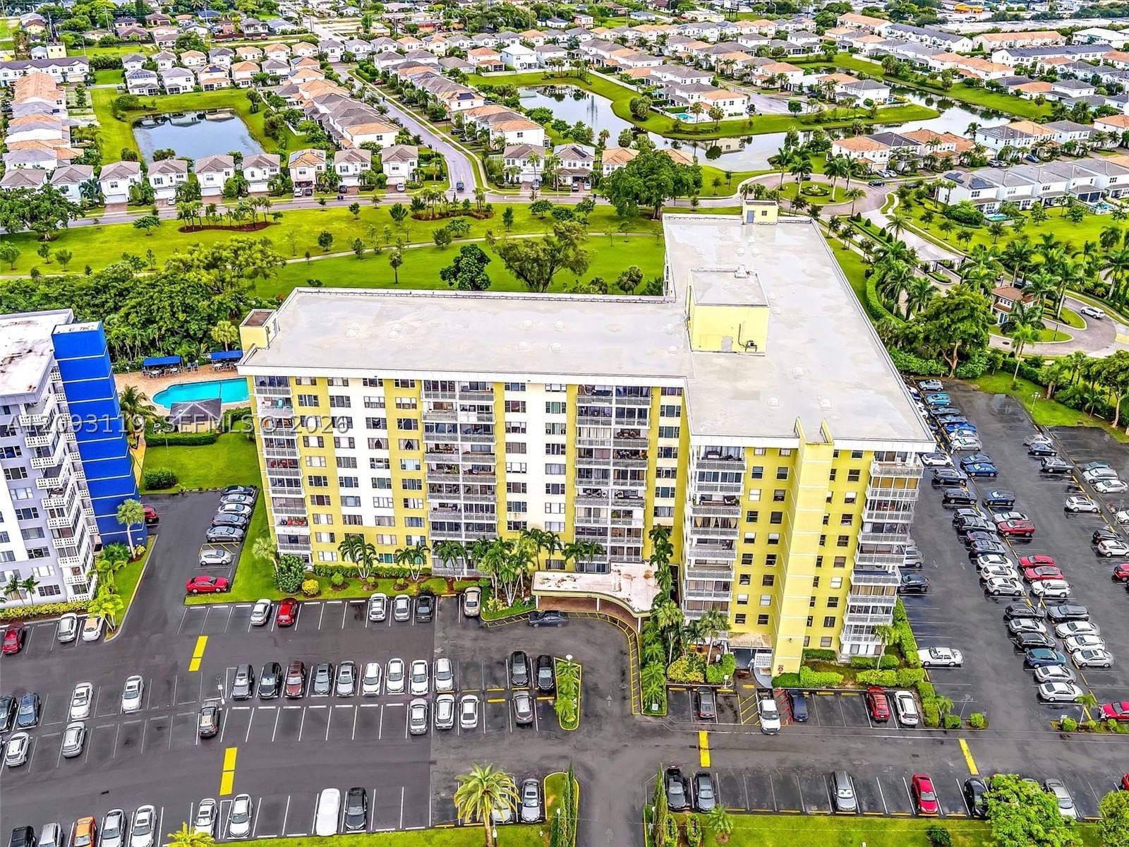 Real estate property located at 4400 Hillcrest Dr #603B, Broward, Hillcrest No 21 Condo, Hollywood, FL