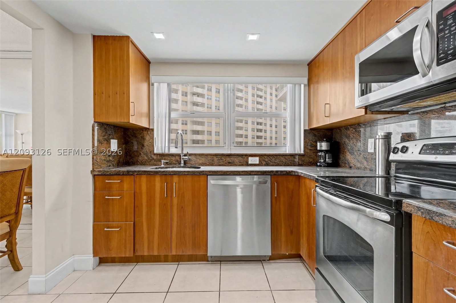 Real estate property located at 1825 Ocean Dr #609, Broward, Imperial Towers Condo, Hallandale Beach, FL