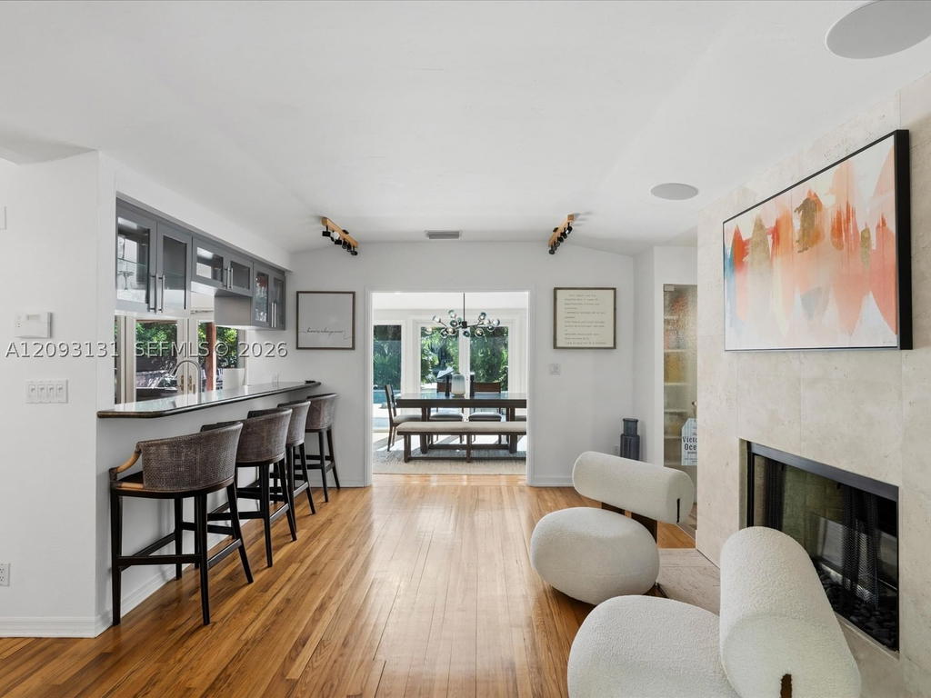 Real estate property located at 440 Victoria Ter, Broward, Victoria Park Re-amended, Fort Lauderdale, FL