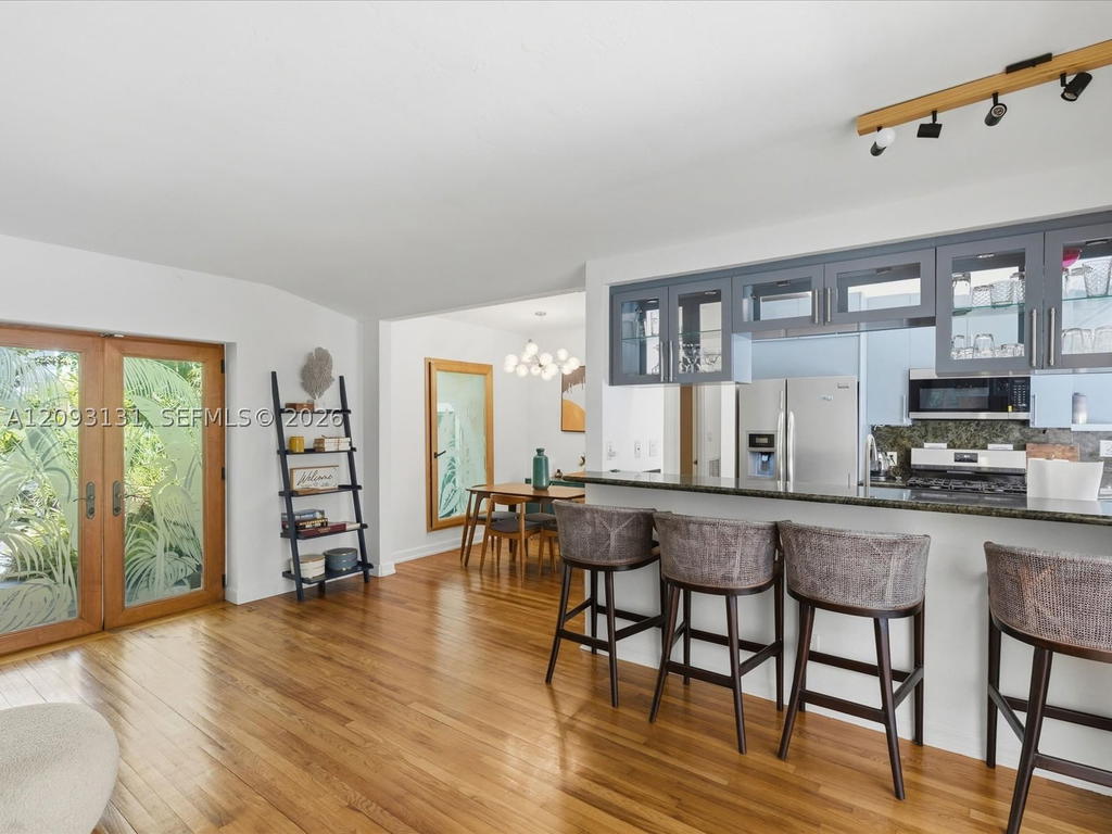 Real estate property located at 440 Victoria Ter, Broward, Victoria Park Re-amended, Fort Lauderdale, FL