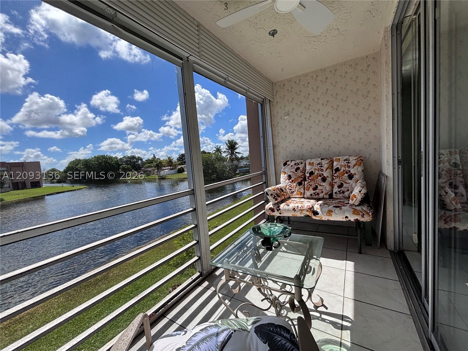 Real estate property located at 9900 Sunrise Lakes Blvd #210, Broward, Sunrise Lakes 153 Condo, Sunrise, FL