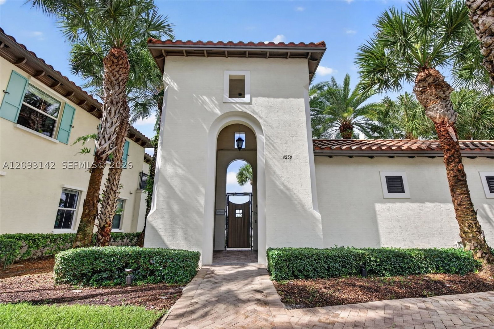 Real estate property located at 4182 Cascada Cir, Broward, Monterra Plat, Cooper City, FL