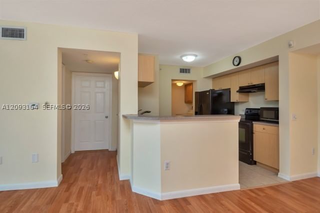 Real estate property located at 313 Villa Cir #313, Palm Beach, Villa Del Sol Condo, Boynton Beach, FL