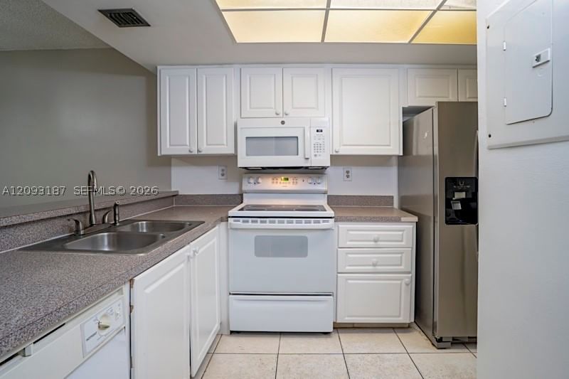 Real estate property located at 905 Southridge Rd #104C, Palm Beach, Sherwood Gardens Condo, Delray Beach, FL
