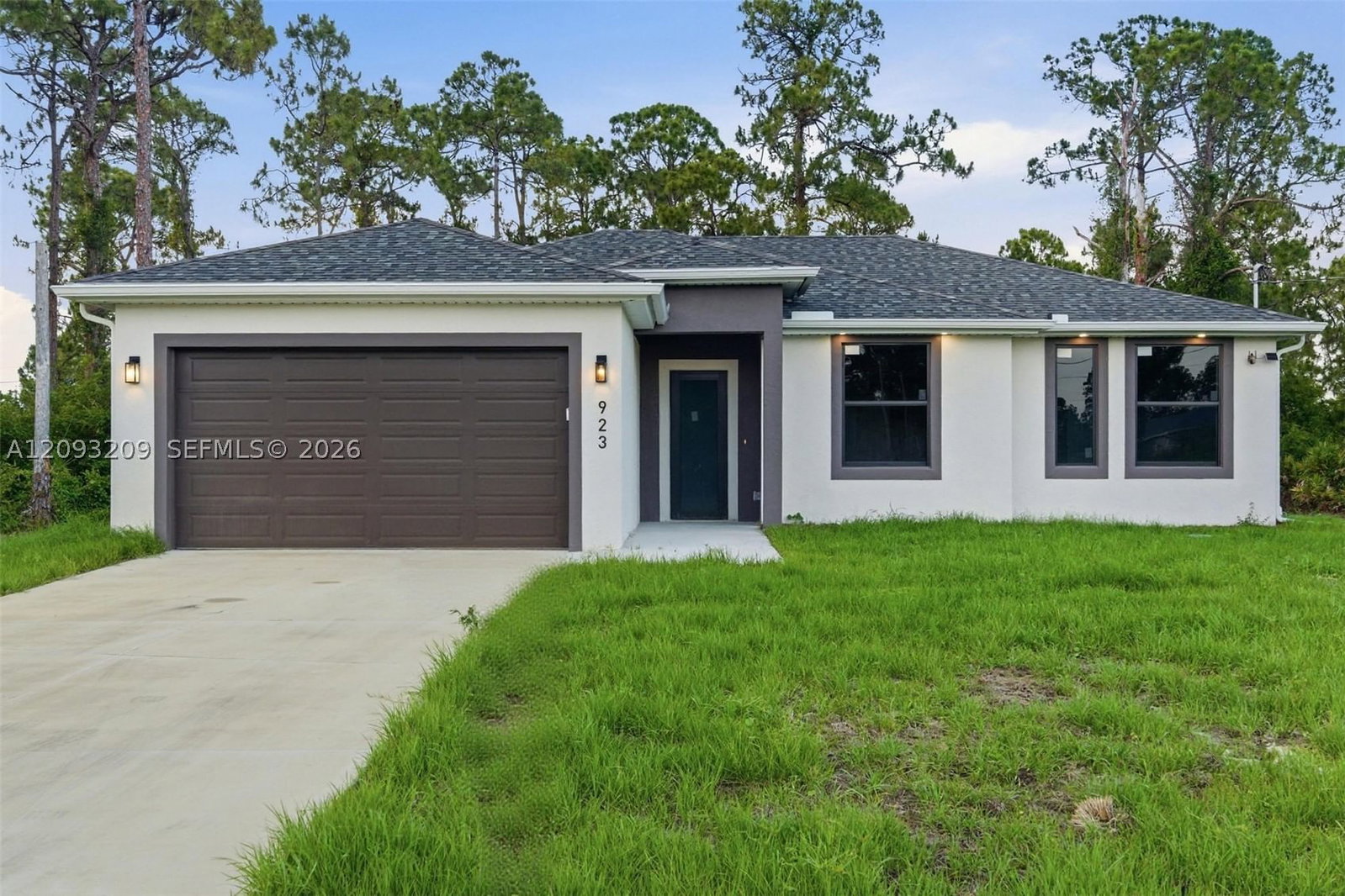Real estate property located at 923 MILWAUKEE BLVD, Lee, Lehigh Acres, Lehigh Acres, FL