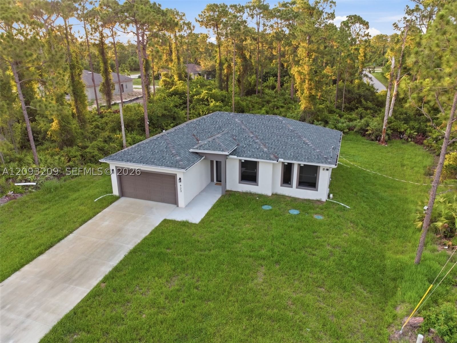 Real estate property located at 923 MILWAUKEE BLVD, Lee, Lehigh Acres, Lehigh Acres, FL