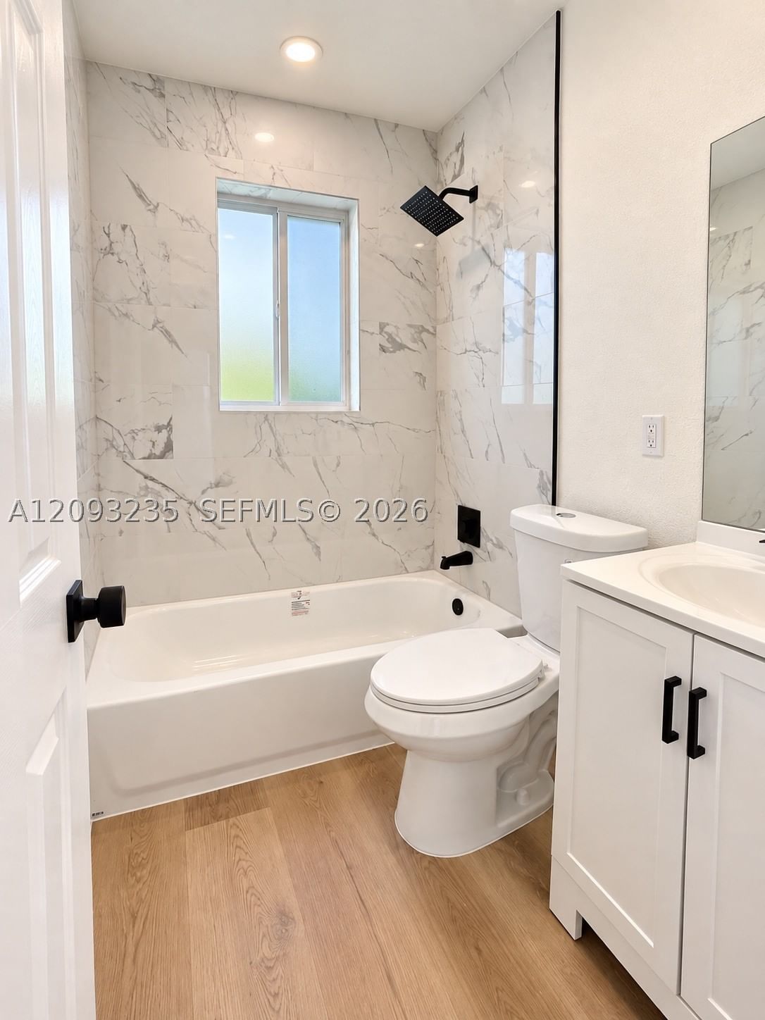 Real estate property located at 1711 26th Ave, Broward, Lake Aire Estates, Fort Lauderdale, FL