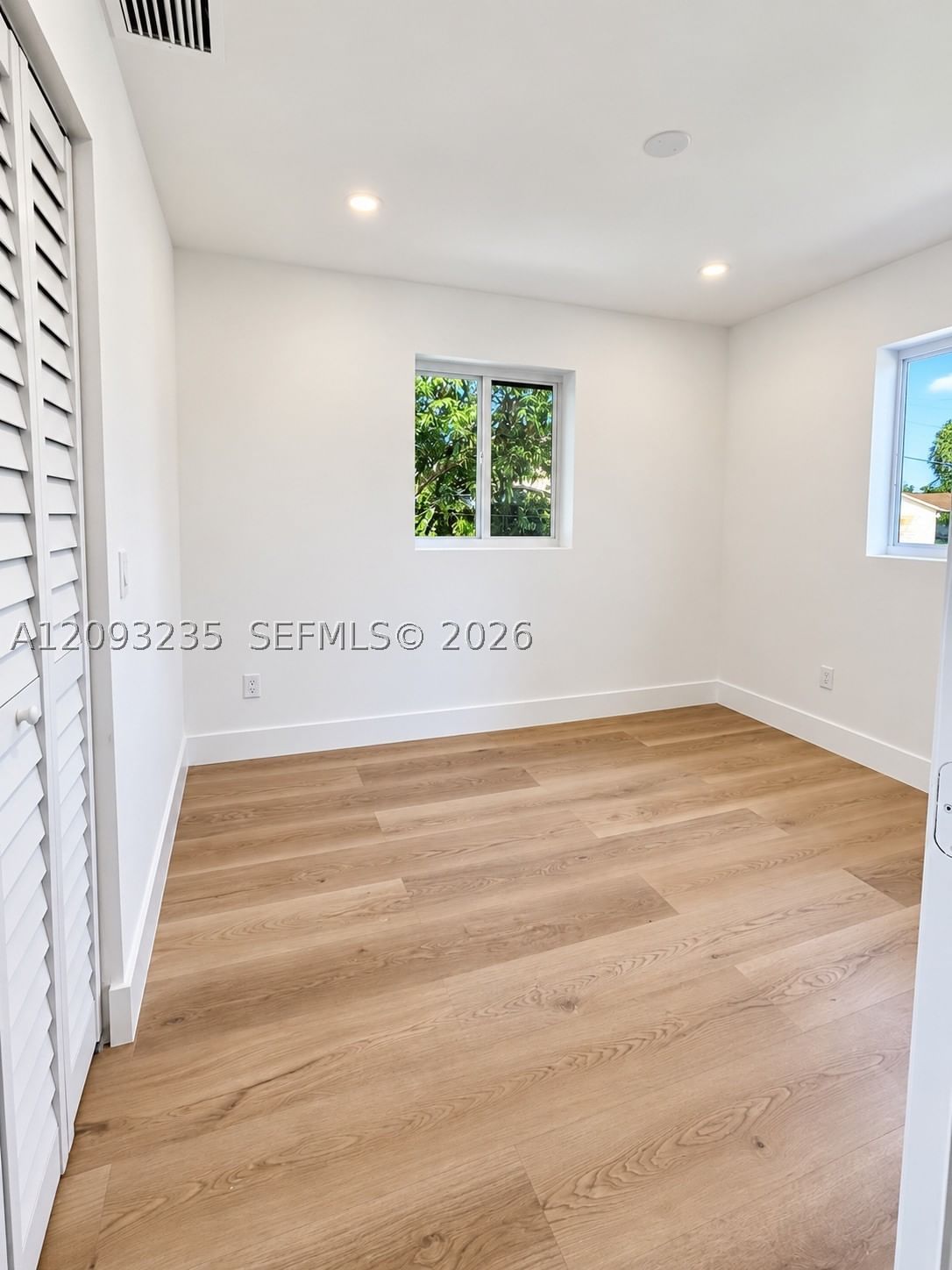 Real estate property located at 1711 26th Ave, Broward, Lake Aire Estates, Fort Lauderdale, FL