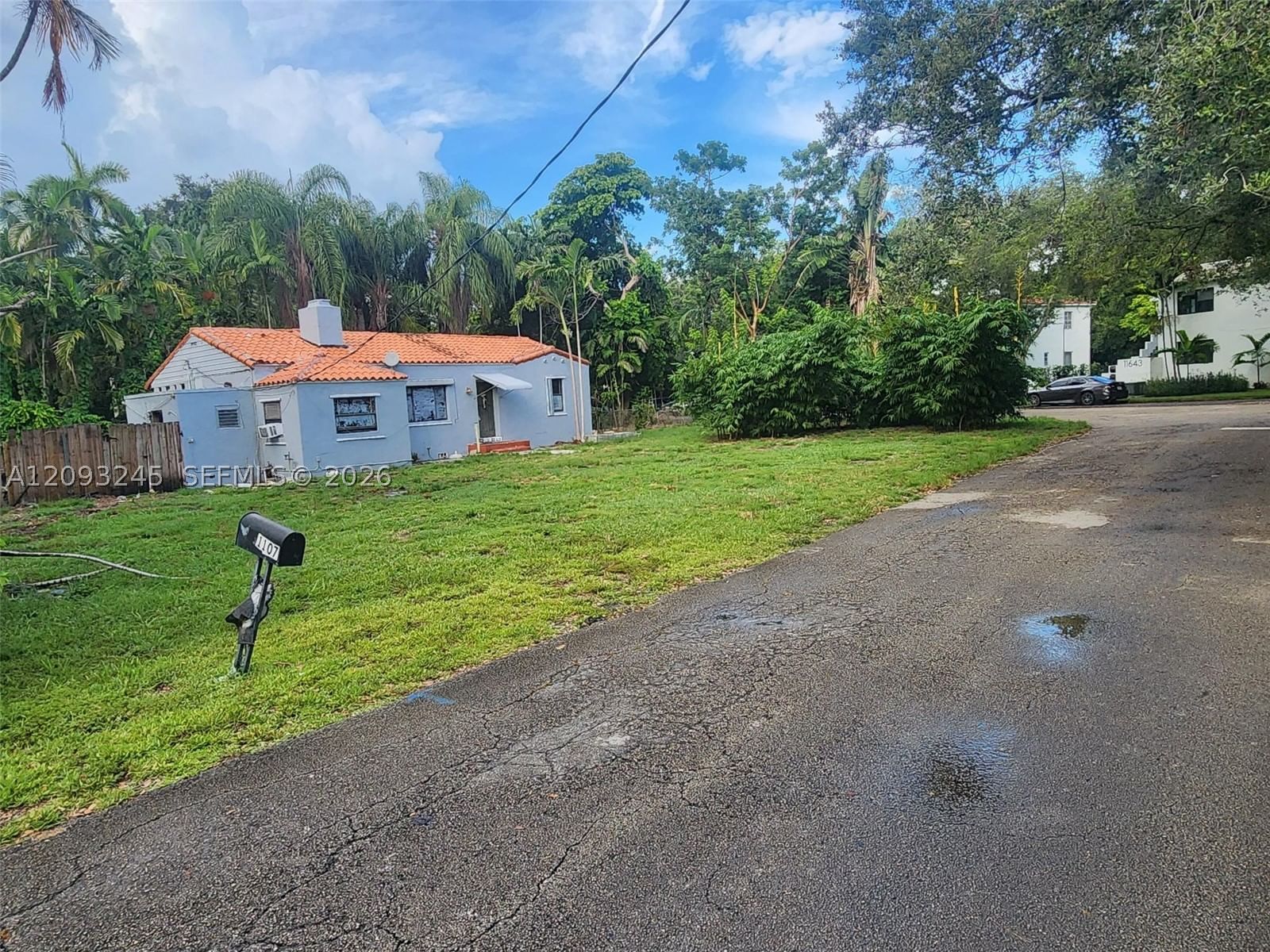Real estate property located at 1107 117th St, Miami-dade, 1st Addn Biscayne Lawn, Biscayne Park, FL