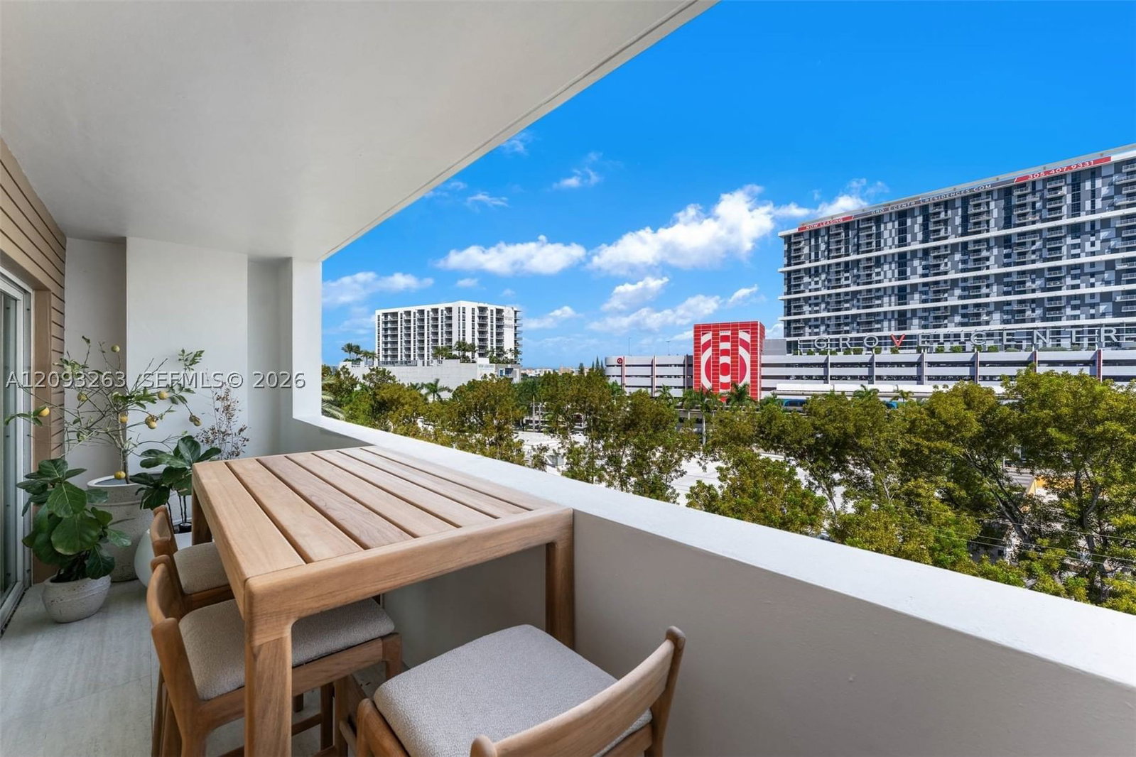 Real estate property located at 2740 28th Terrace #602, Miami-dade, Villaggio In The Grove, Miami, FL