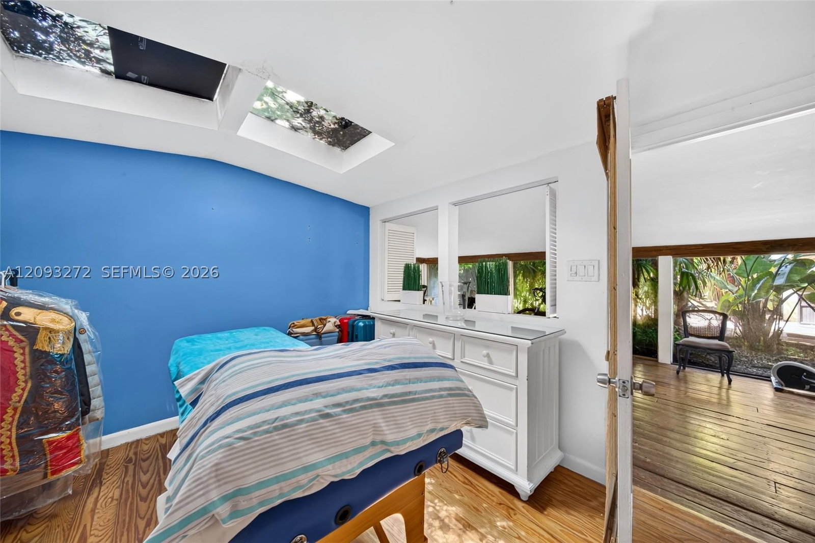 Real estate property located at 1103 118th St, Miami-dade, Biscayne Lawn Amd Plat, Biscayne Park, FL
